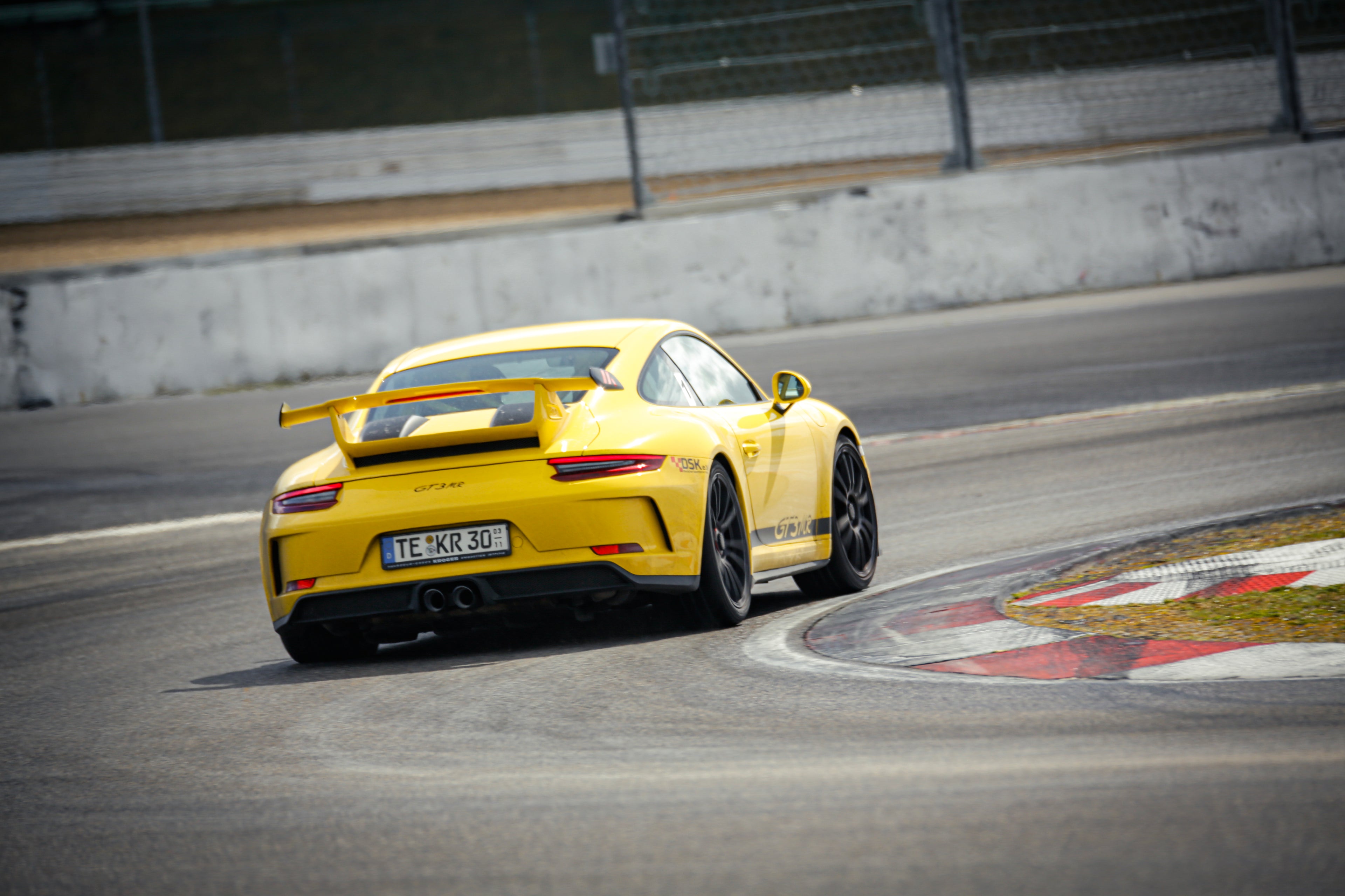 Porsche GT3MR 2 Runden Renntaxi Mitfahrt (verschiedene Rennstrecken)